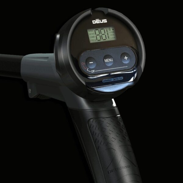 Uchwyt do mocowania elektroniki WS4 na żerdzi